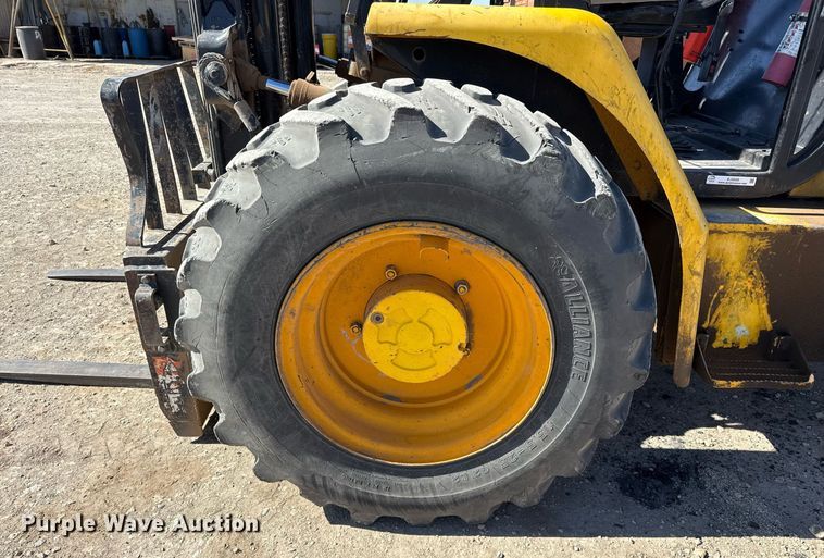 image for item EJ3520 2005 JCB 930 forklift