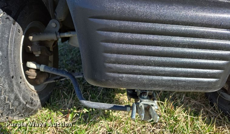 image for item EJ7337 2020 Club Car Precedent golf cart