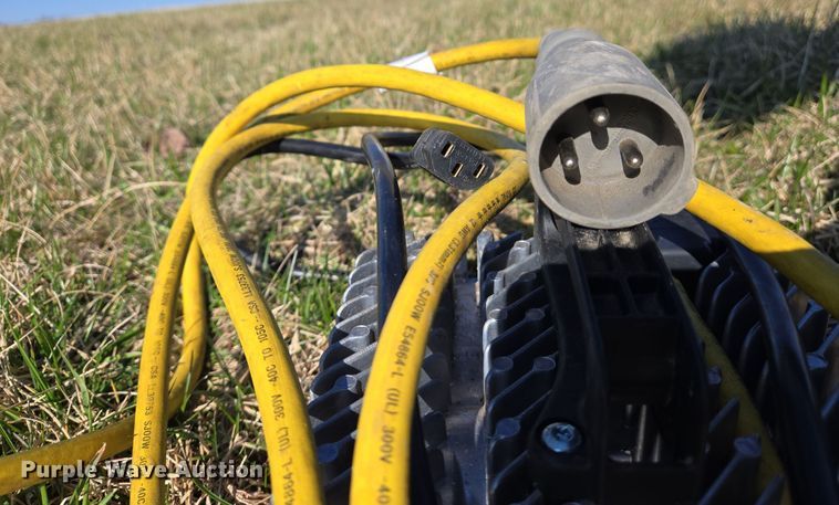 image for item EJ7337 2020 Club Car Precedent golf cart