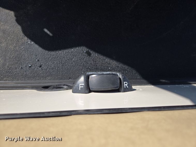 image for item EJ7337 2020 Club Car Precedent golf cart