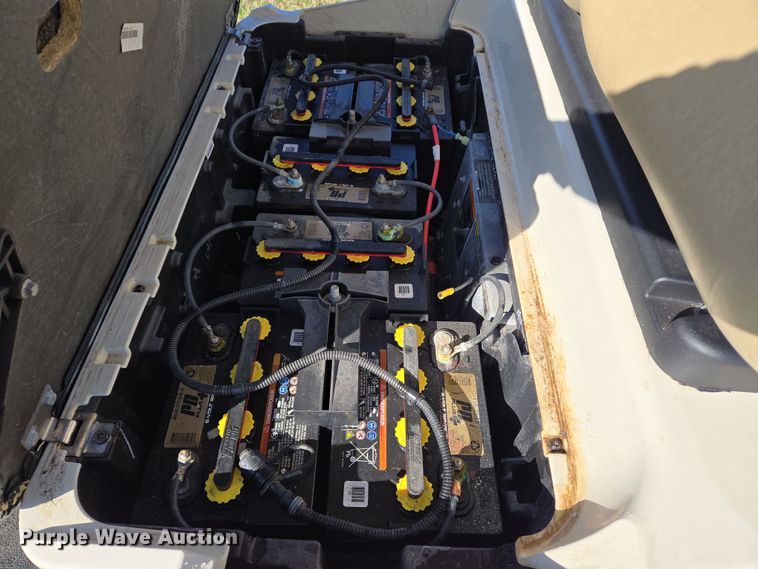 image for item EJ7337 2020 Club Car Precedent golf cart