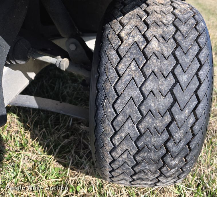 image for item EJ7337 2020 Club Car Precedent golf cart