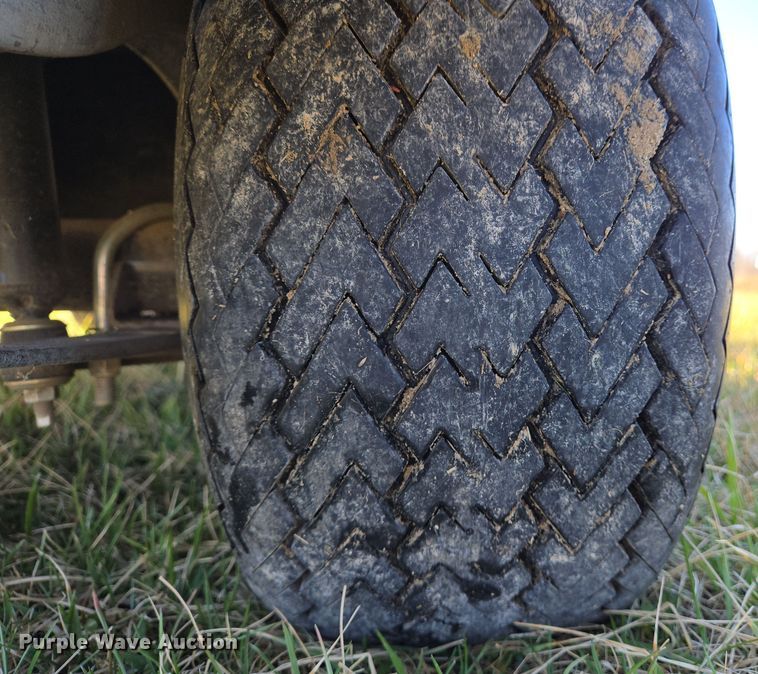 image for item EJ7337 2020 Club Car Precedent golf cart