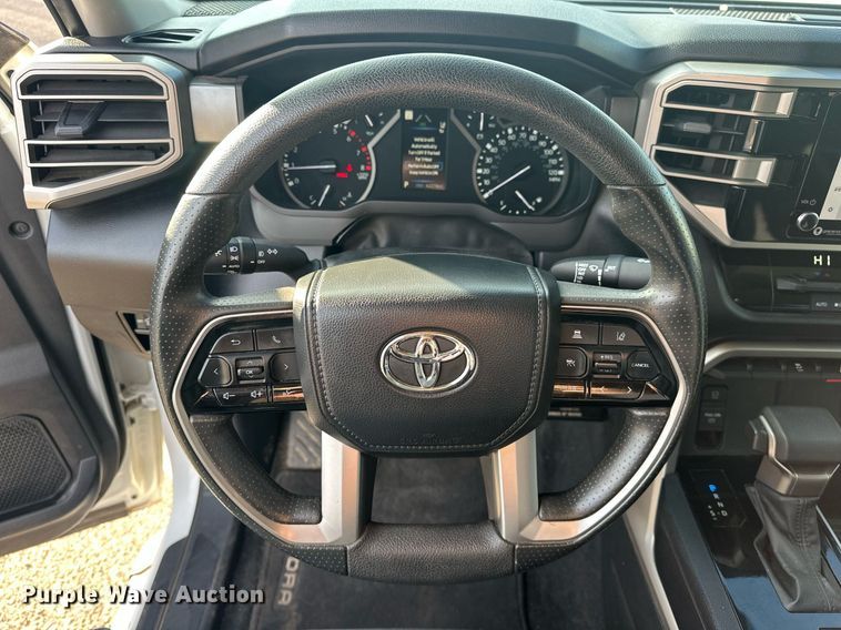 image for item EK0372 2022 Toyota Tundra SR5 CrewMax pickup truck