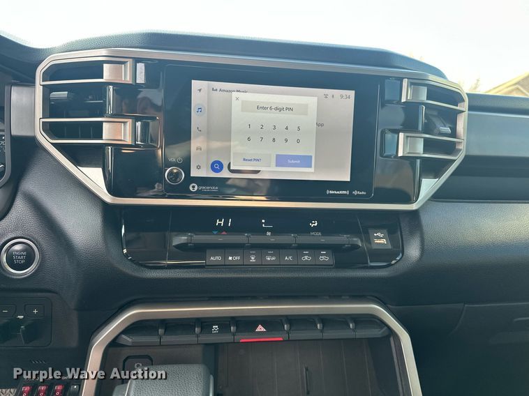 image for item EK0372 2022 Toyota Tundra SR5 CrewMax pickup truck