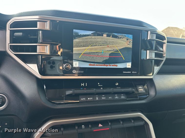 image for item EK0372 2022 Toyota Tundra SR5 CrewMax pickup truck