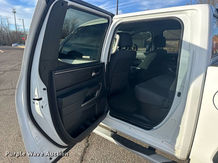 image for item EK0372 2022 Toyota Tundra SR5 CrewMax pickup truck