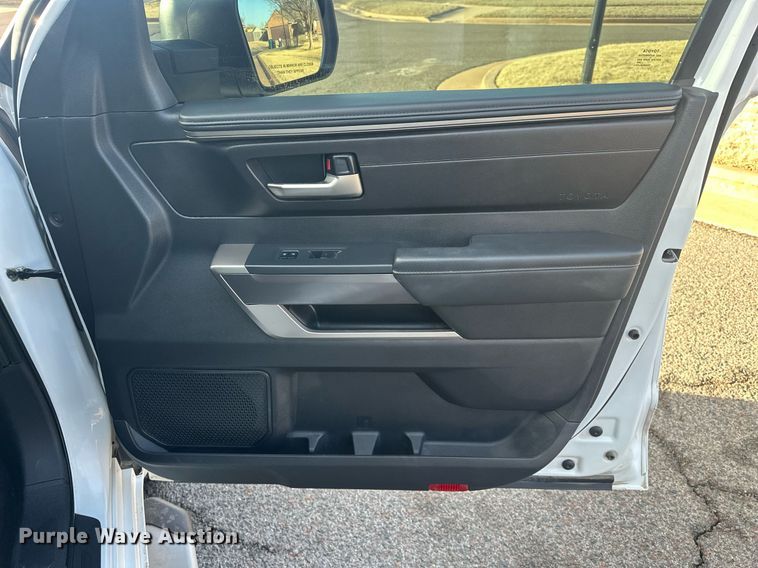 image for item EK0372 2022 Toyota Tundra SR5 CrewMax pickup truck