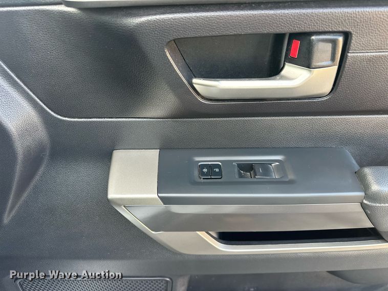 image for item EK0372 2022 Toyota Tundra SR5 CrewMax pickup truck