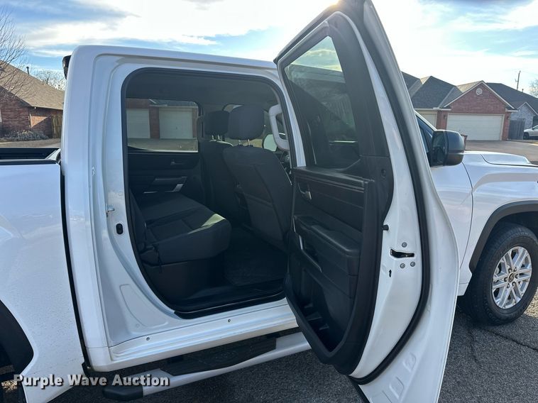 image for item EK0372 2022 Toyota Tundra SR5 CrewMax pickup truck