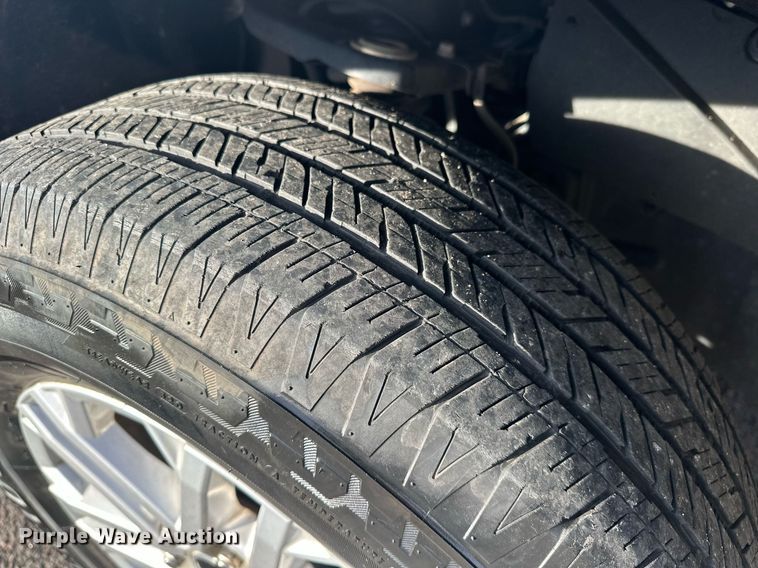 image for item EK0372 2022 Toyota Tundra SR5 CrewMax pickup truck