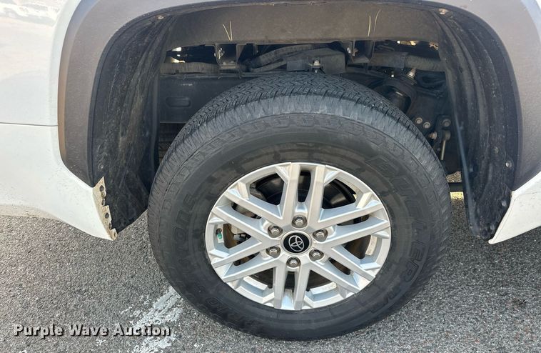 image for item EK0372 2022 Toyota Tundra SR5 CrewMax pickup truck