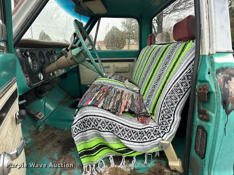 image for item EK0440 1971 Chevrolet Custom 10 pickup truck