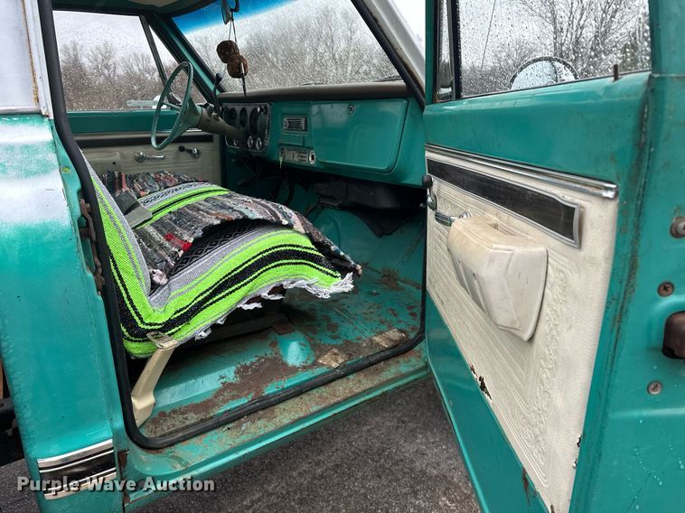 image for item EK0440 1971 Chevrolet Custom 10 pickup truck