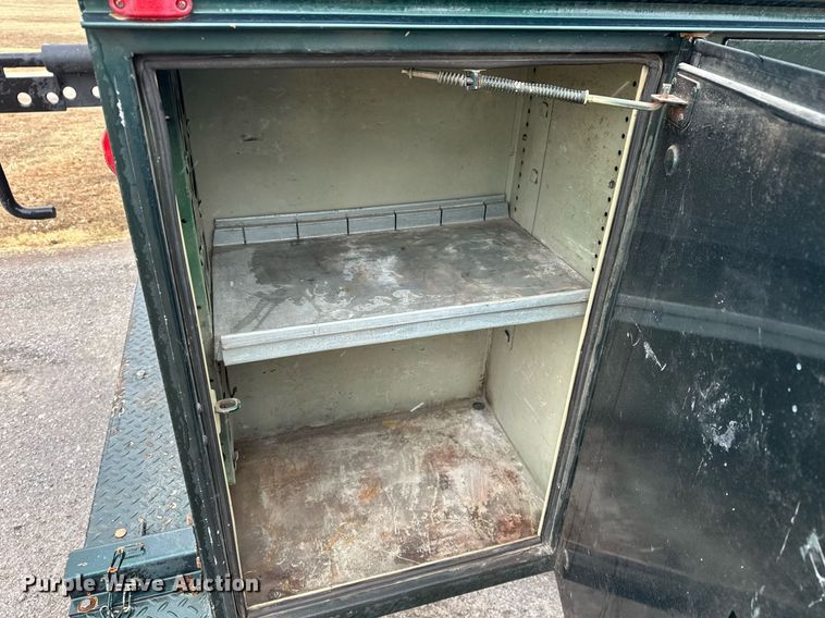 image for item EK0441 2011 Ford F450 Super Duty utility / service truck