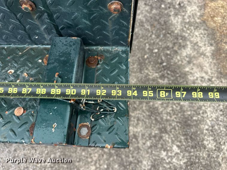 image for item EK0441 2011 Ford F450 Super Duty utility / service truck