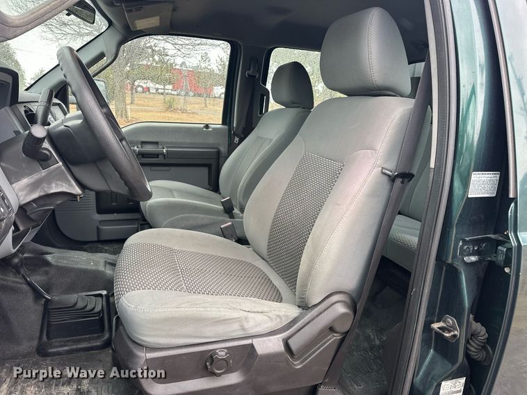 image for item EK0441 2011 Ford F450 Super Duty utility / service truck