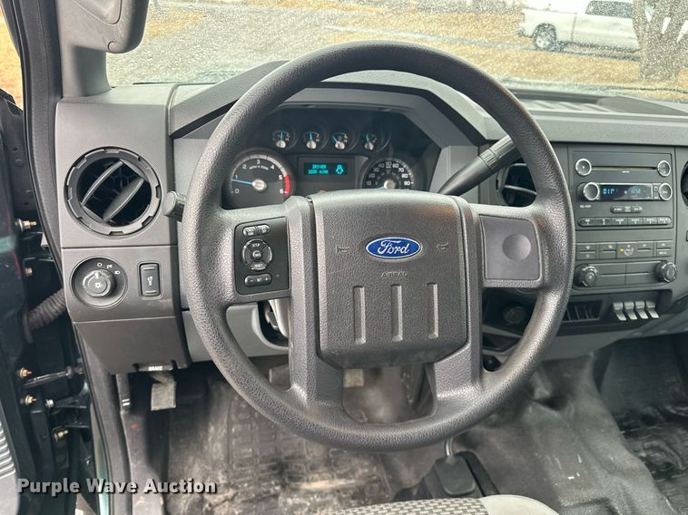 image for item EK0441 2011 Ford F450 Super Duty utility / service truck