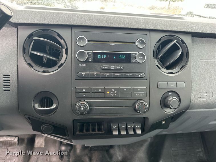 image for item EK0441 2011 Ford F450 Super Duty utility / service truck