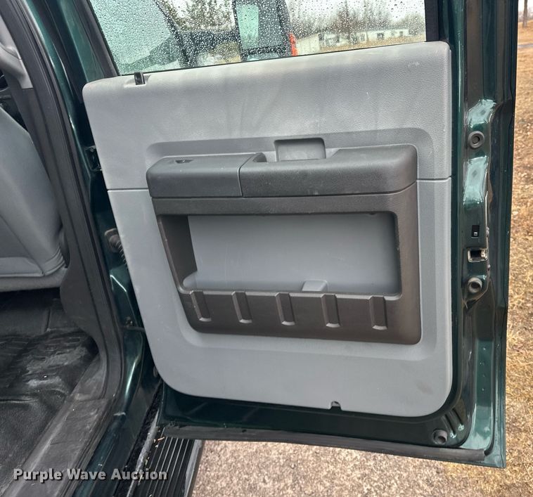 image for item EK0441 2011 Ford F450 Super Duty utility / service truck