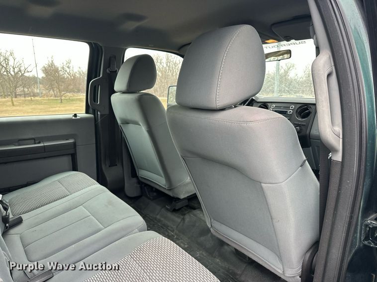 image for item EK0441 2011 Ford F450 Super Duty utility / service truck