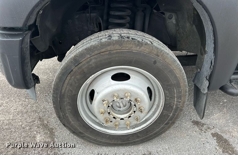 image for item EK0441 2011 Ford F450 Super Duty utility / service truck