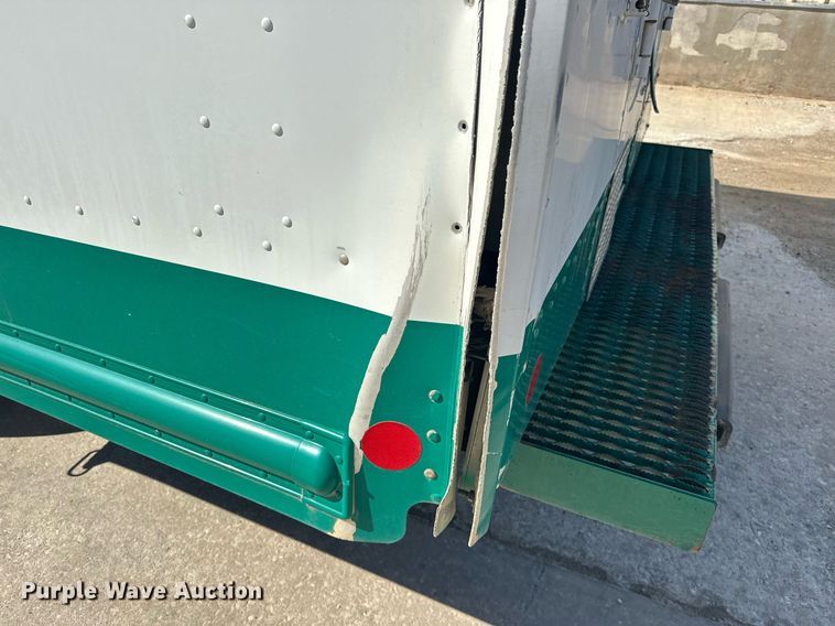 image for item EK0461 2016 Freightliner MT45 delivery truck