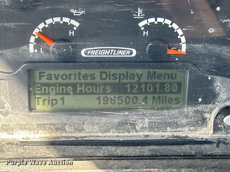 image for item EK0461 2016 Freightliner MT45 delivery truck