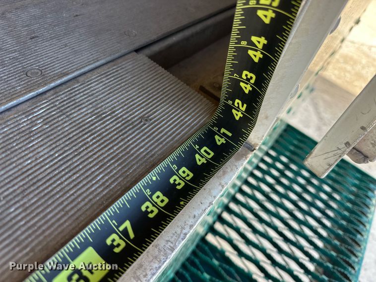 image for item EK0461 2016 Freightliner MT45 delivery truck