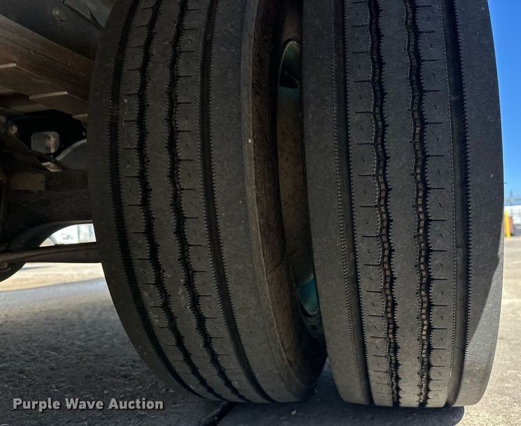 image for item EK0461 2016 Freightliner MT45 delivery truck