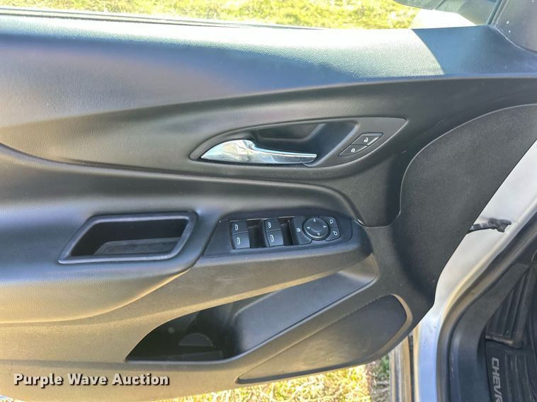 image for item EK0464 2020 Chevrolet Equinox SUV