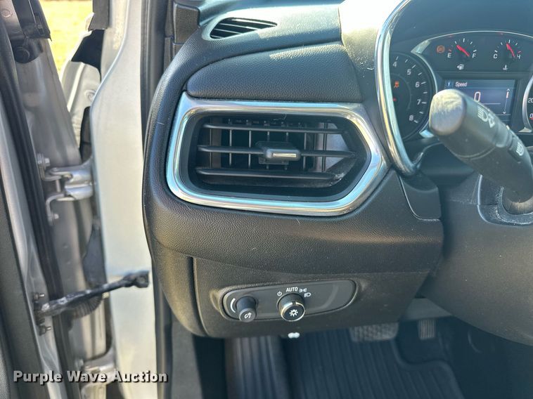 image for item EK0464 2020 Chevrolet Equinox SUV