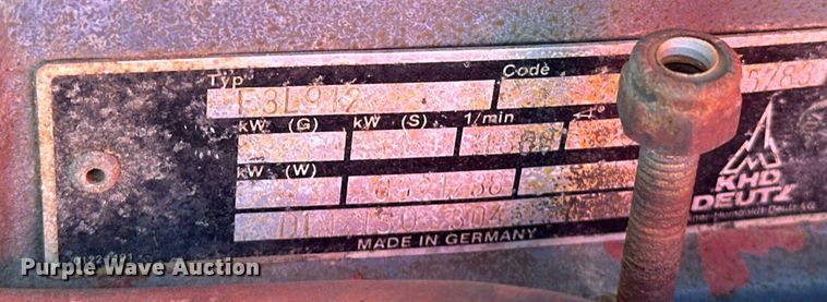 image for item EK0472 Miller Big Blue 400D welder/generator