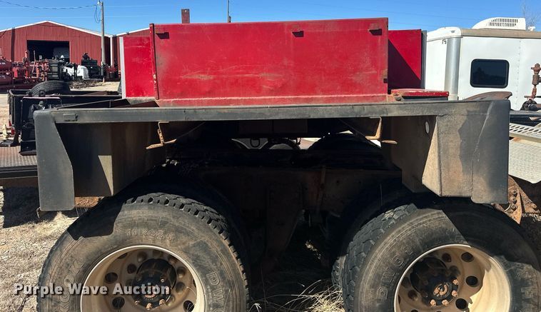 image for item EK0473 Flatbed