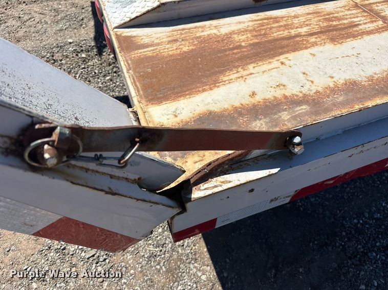 image for item EK0476 2008 A.M. Haire  RCCTT9623SS roll-off tilt deck container trailer