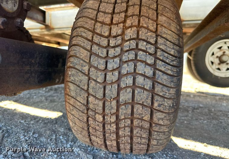 image for item EK0476 2008 A.M. Haire  RCCTT9623SS roll-off tilt deck container trailer