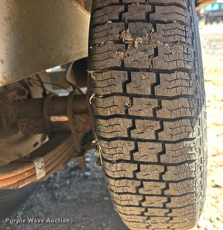 image for item EK0476 2008 A.M. Haire  RCCTT9623SS roll-off tilt deck container trailer