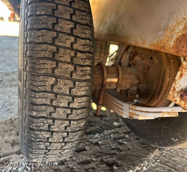 image for item EK0476 2008 A.M. Haire  RCCTT9623SS roll-off tilt deck container trailer