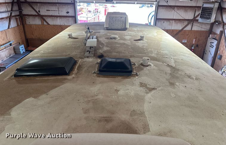 image for item EK0477 2010 Open Range 345RLS camper