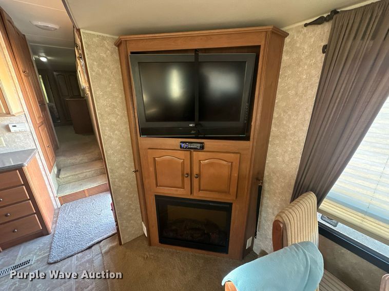 image for item EK0477 2010 Open Range 345RLS camper