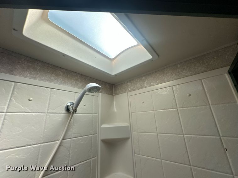 image for item EK0477 2010 Open Range 345RLS camper