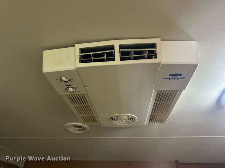 image for item EK0477 2010 Open Range 345RLS camper