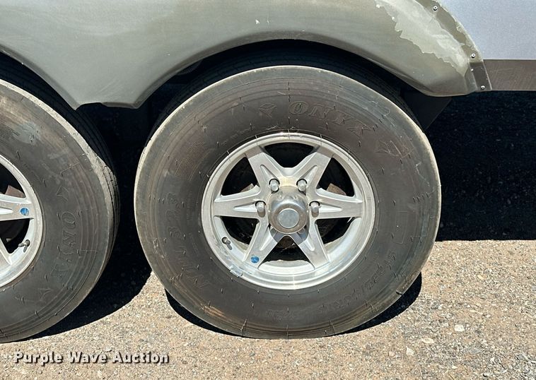 image for item EK0477 2010 Open Range 345RLS camper