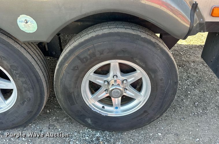 image for item EK0477 2010 Open Range 345RLS camper