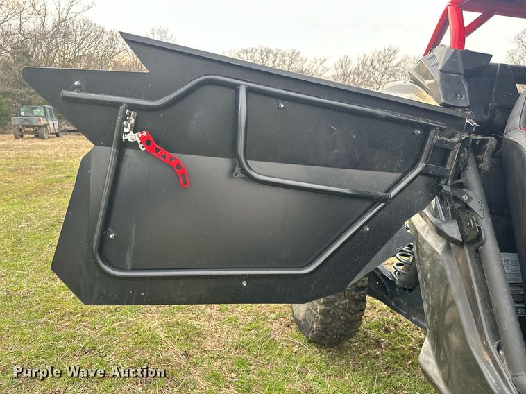 image for item EK0511 2017 Can-Am Maverick X3 XRS utility vehicle