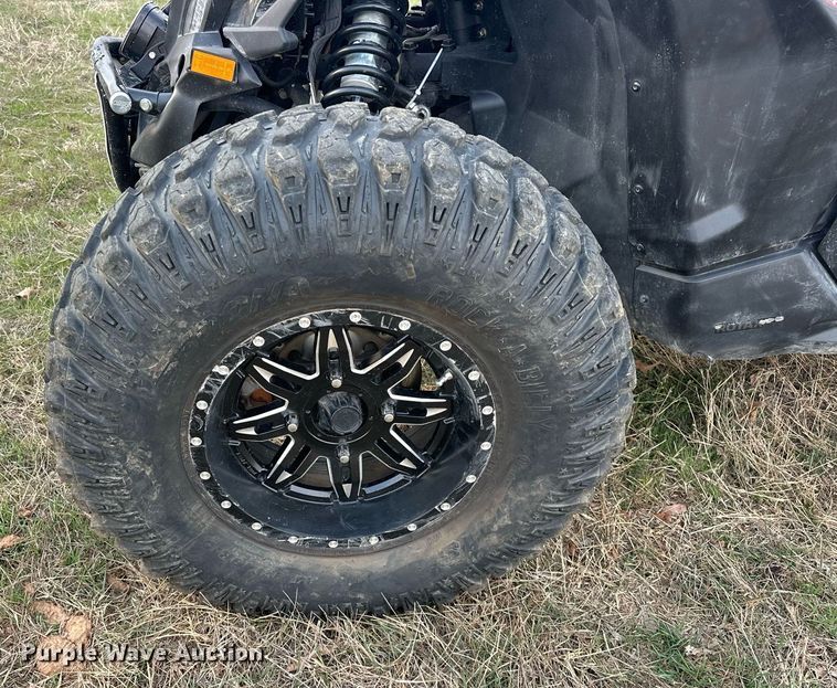 image for item EK0511 2017 Can-Am Maverick X3 XRS utility vehicle