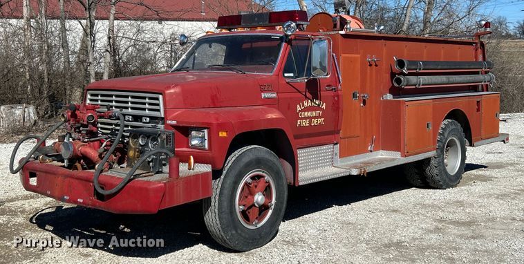 image for item EK2712 1980 Ford F700 Custom Cab pumper fire truck