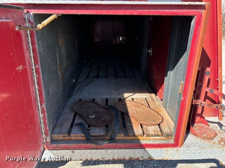 image for item EK2712 1980 Ford F700 Custom Cab pumper fire truck