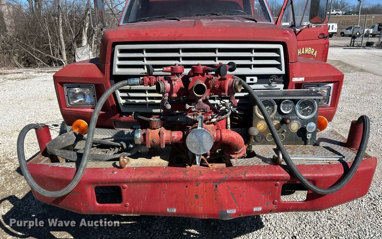 image for item EK2712 1980 Ford F700 Custom Cab pumper fire truck