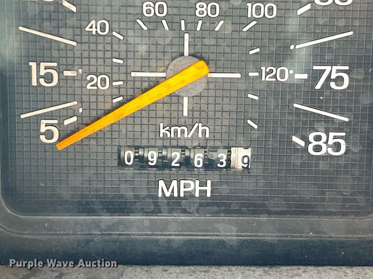 image for item EK2712 1980 Ford F700 Custom Cab pumper fire truck